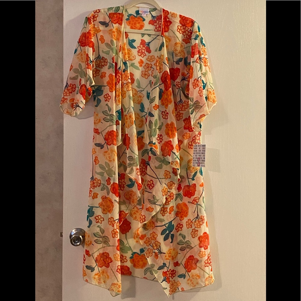 NWT Lularoe Shirley Kimono Small